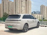 Li Auto L6 موديل 2024