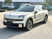 Lynk & Co سلسلة 900 موديل 2025