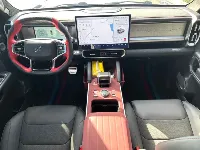 Jetour ترافيلر موديل 2024