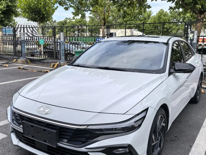 هيونداي Elantra موديل 2023
