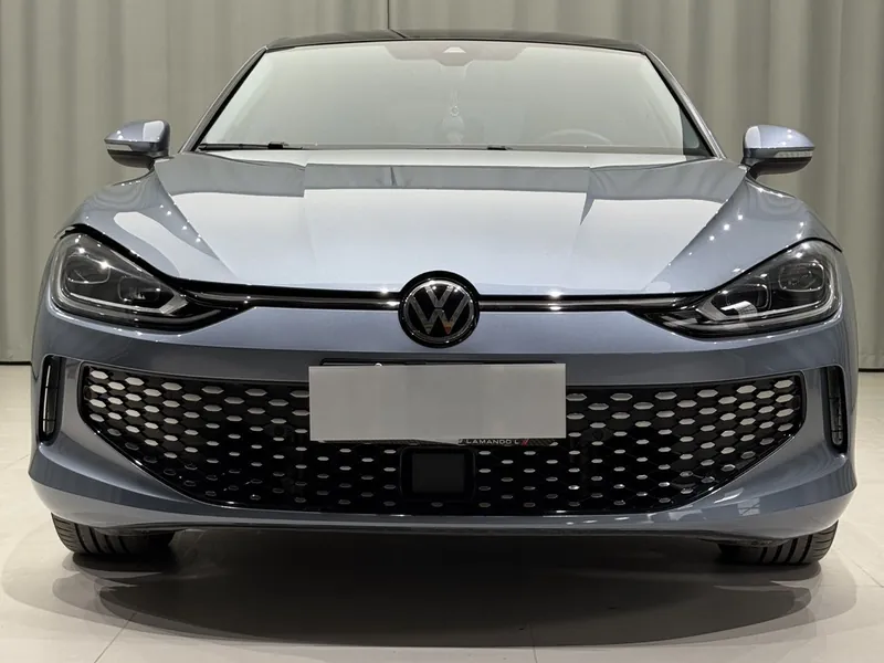 Volkswagen لاماندو موديل 2023