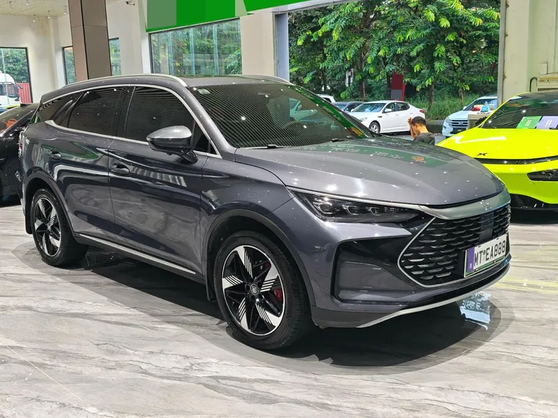 BYD تانج للطاقة الجديدة موديل 2025
