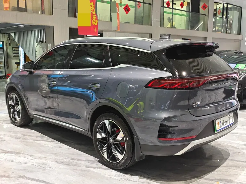 BYD تانج للطاقة الجديدة موديل 2025