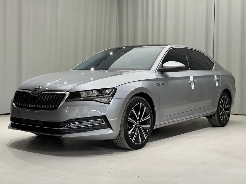 Skoda سوبيرب موديل 2023