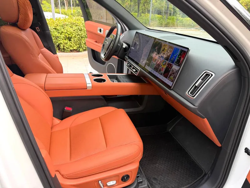 Li Auto لي أوتو L6 موديل 2025