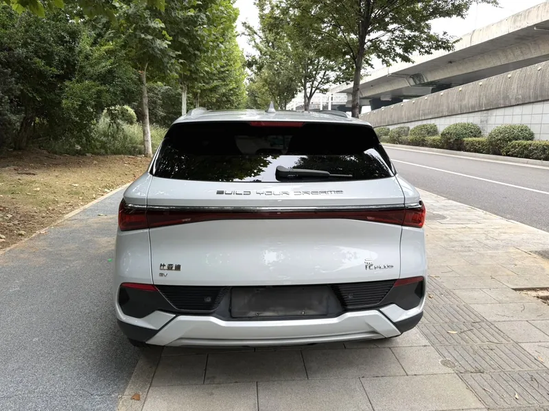 BYD أتو 3 موديل 2023