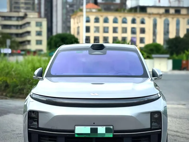 Li Auto لي أوتو L7 موديل 2024